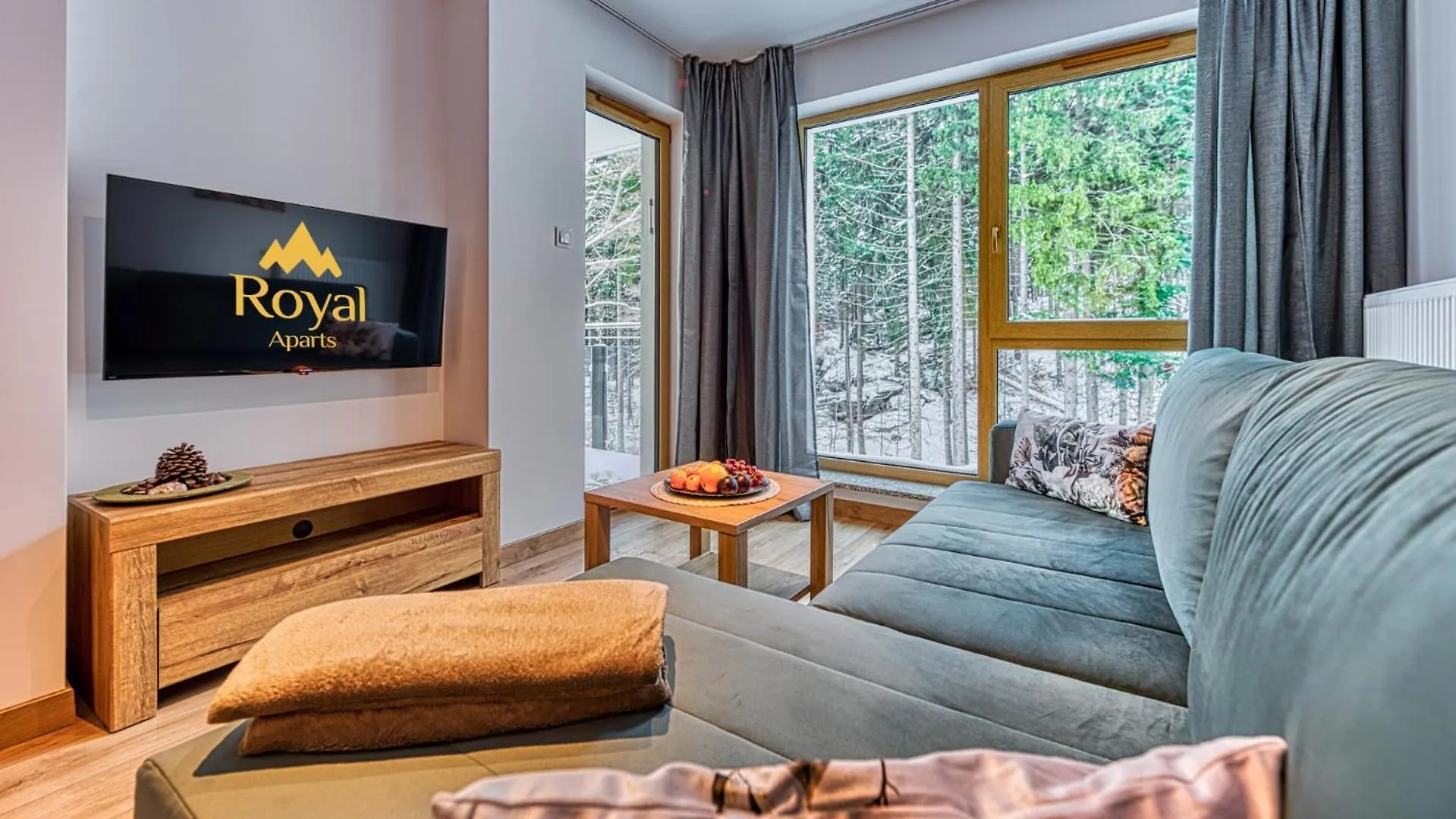 Apartamenty Royal Aparts Centrum - Kilinskiego 17A Przy Wyciagu, Blisko Szlakow Szklarska Poręba 0*,  Polska